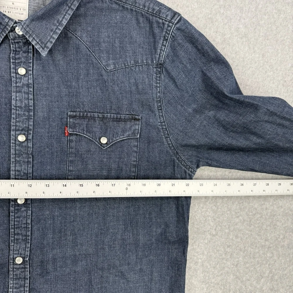 Levis Shirt Mens XL Blue Denim Pearl‎ Snap Long Sleeve Western Rodeo Pockets